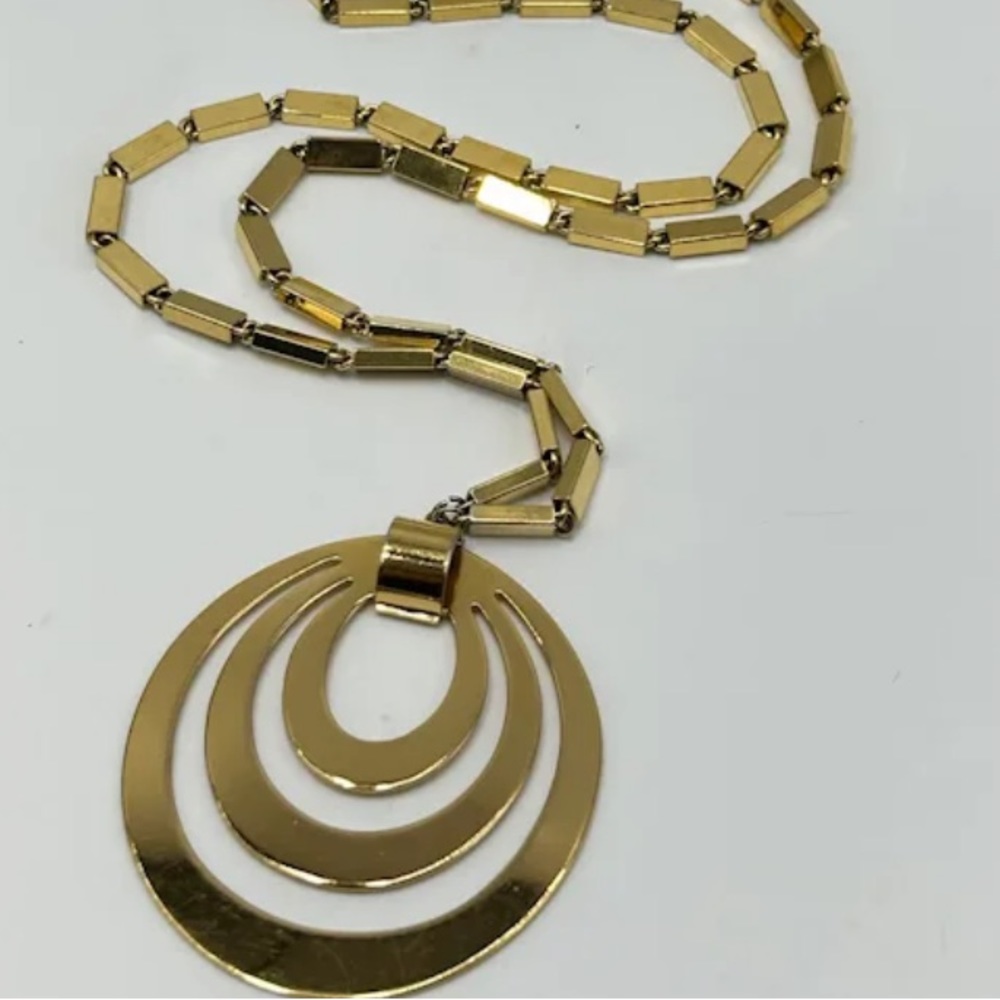 Monet 1970- s link tear drop necklace & pendant - Picture 5 of 8